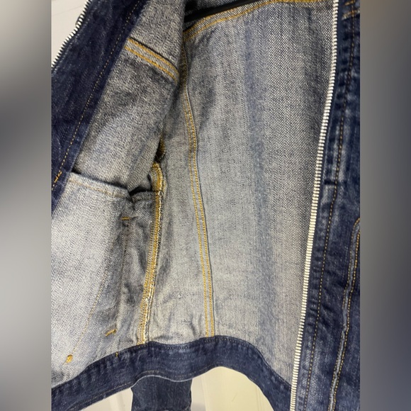 Dkny jeans jacket ❤️ - Picture 10 of 11